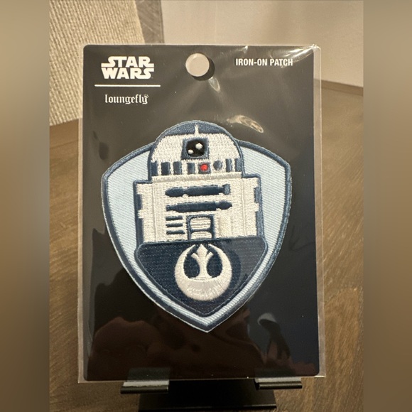Loungefly Other - NEW Loungefly Star Wars R2D2 Rebel Alliance Iron-on Patch‎
